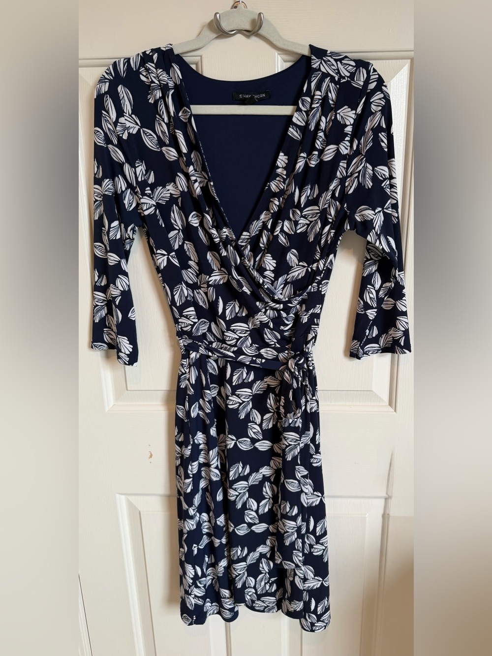 NWOT 41 Hawthorn Surplice Faux Wrap Dress Navy & White Size L - Picture 3 of 6